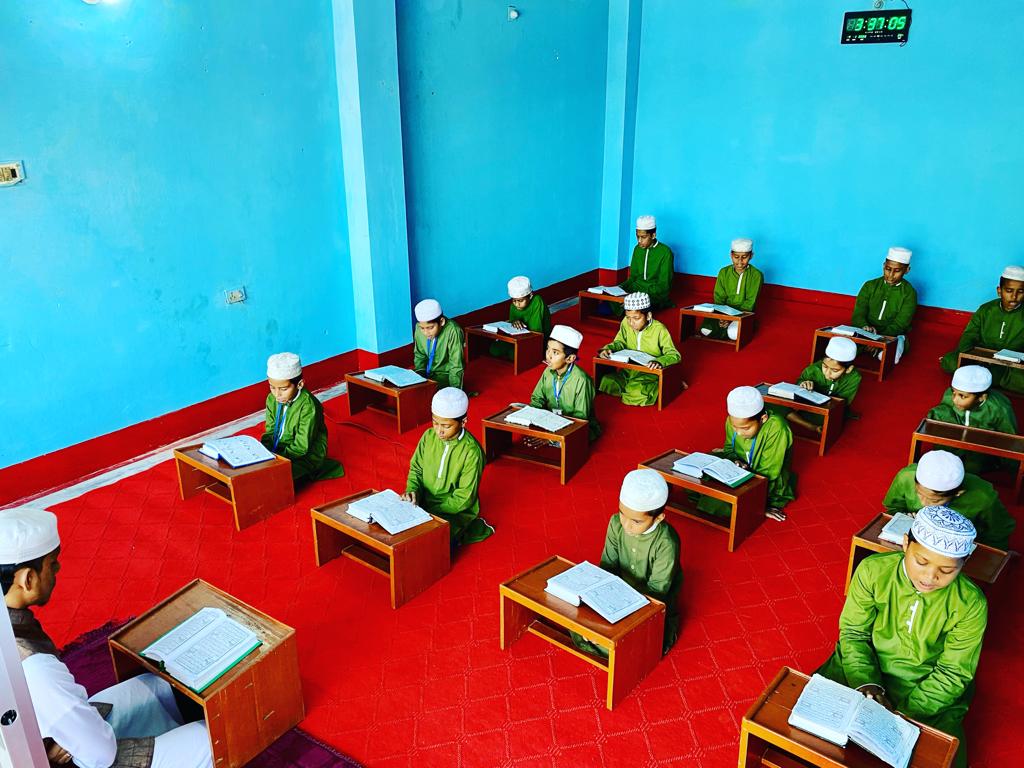 Class Room, Lab, Library